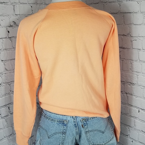 New York-  retro sweater!! - Picture 3 of 8